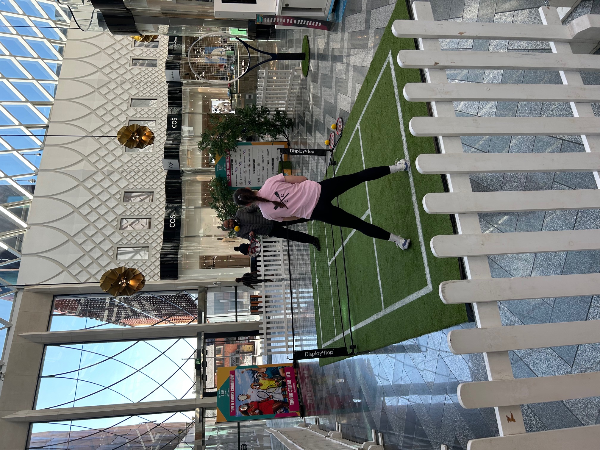 Free Pop-Up Tennis Court Lands in Leeds This Week: How to Join the Fun at Victoria Gate