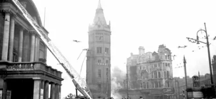 When and Where the Annual Air Raid Service to Take Place in Hull