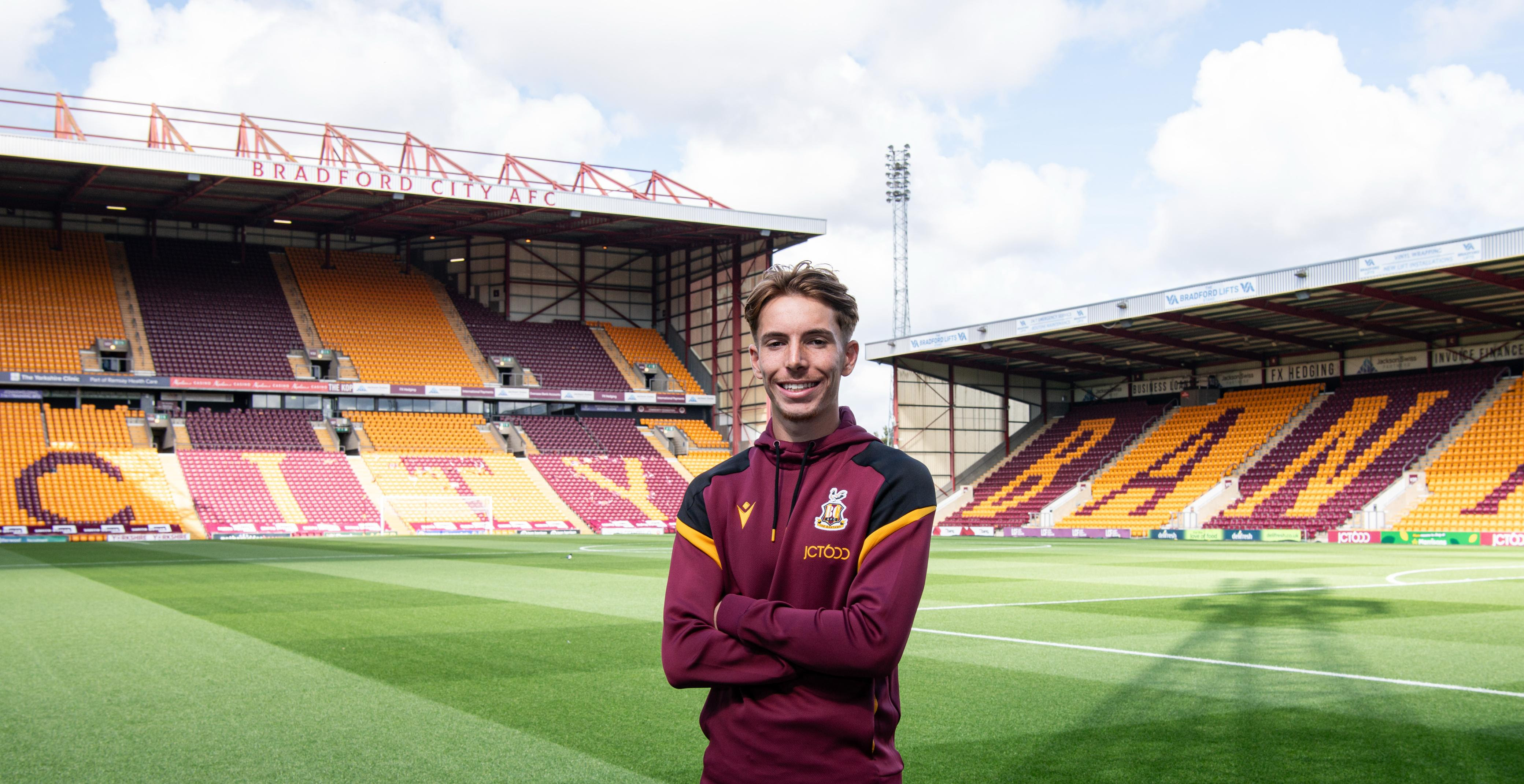 Featured image for Bradford City AFC Signs Kieran Morgan on Loan from QPR for 2026 Season - Sport
