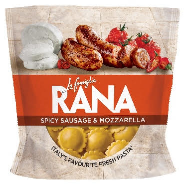 Fresh pasta packet with spicy sausage and mozzarella