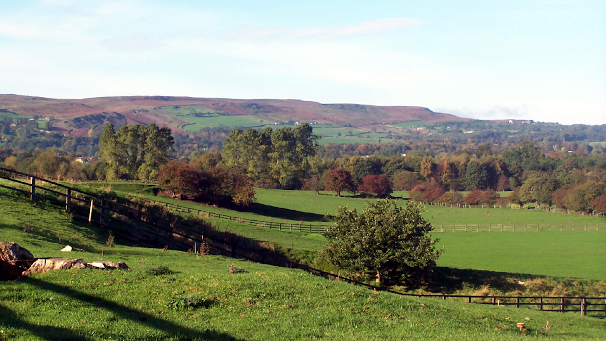 3 Long But Easy Walks Everyone Can Do in Leeds