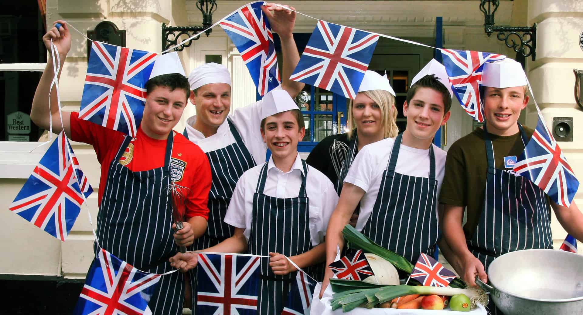 Recipes: Yorkshire pulled pork buns, Smoked trout fishcakes, Honey & mustard stuffed chicken and ale brownies