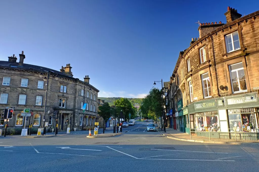 What Makes Ilkley The Prettiest Town In Yorkshire And A Perfect Day Trip From Leeds?