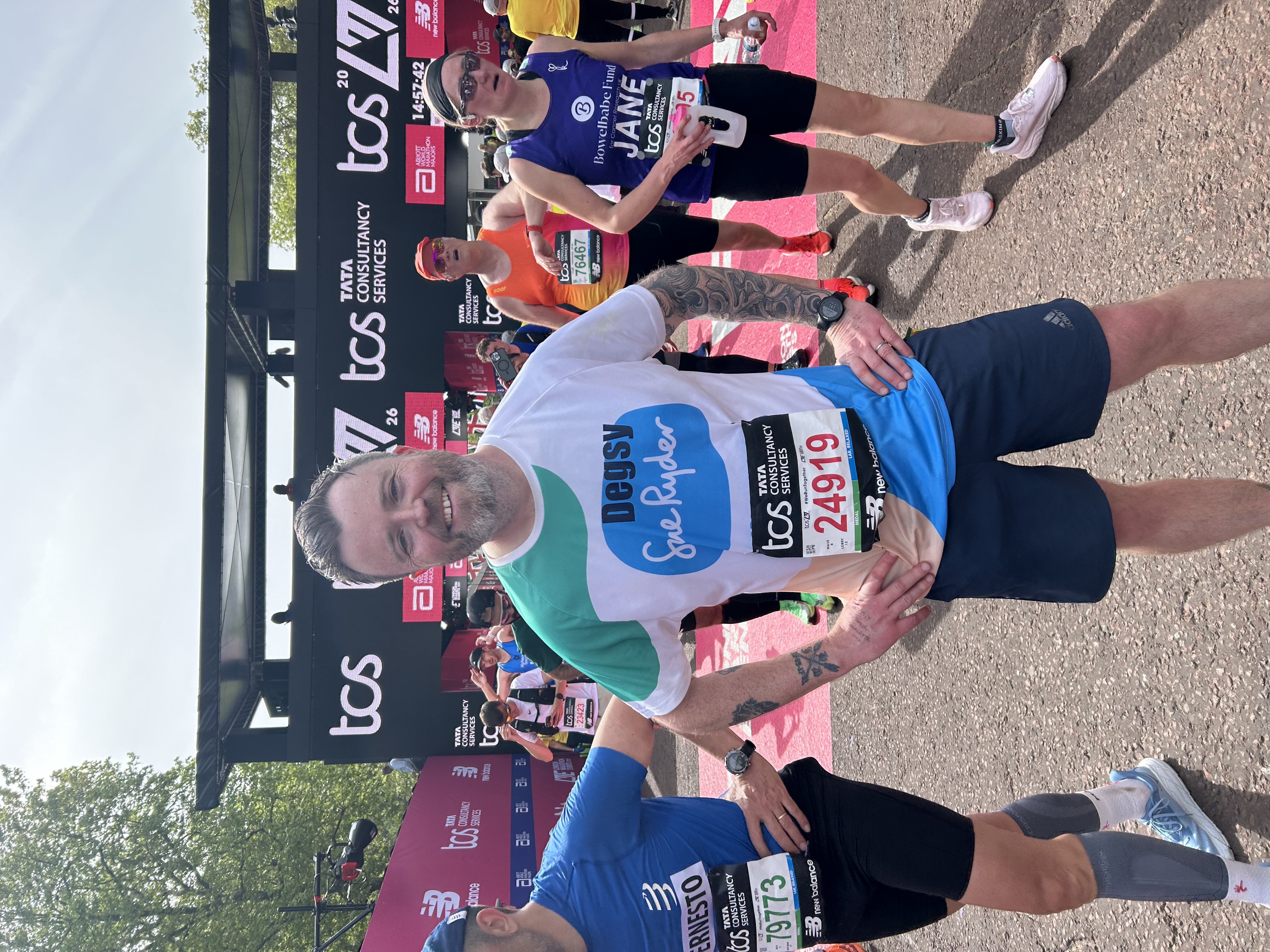 James Derrig Raises Nearly £9,000 for Sue Ryder at London Marathon 2023