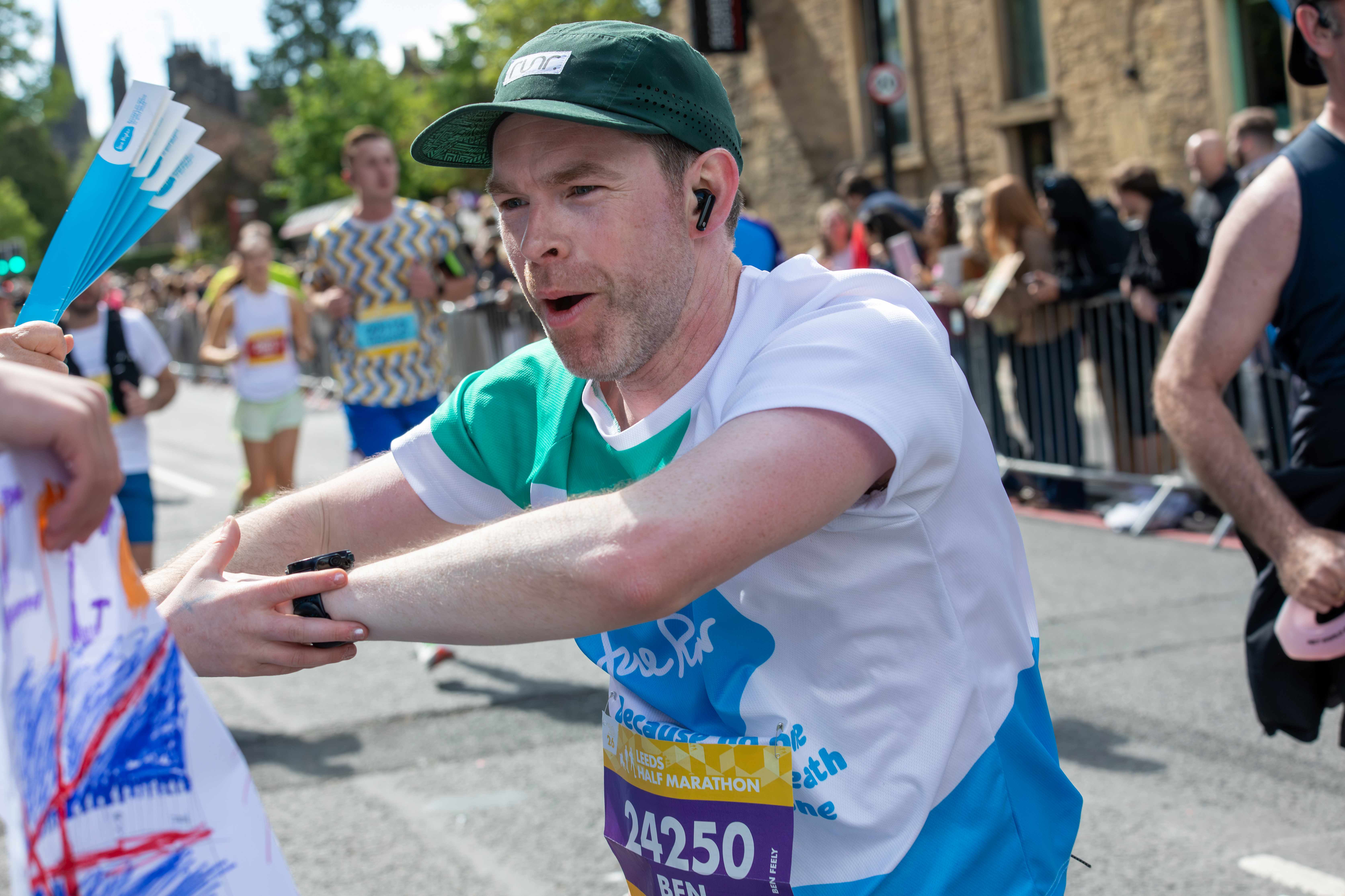 Leeds Marathon and Half Marathon Raise £16,800 for Sue Ryder Charity