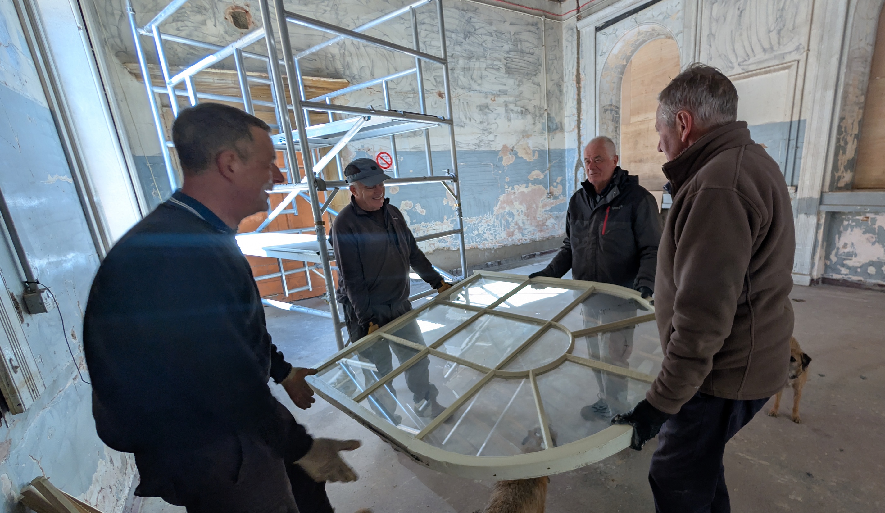 Wentworth Woodhouse Volunteers Restore Historic Windows, Saving £20,000 for Preservation Trust
