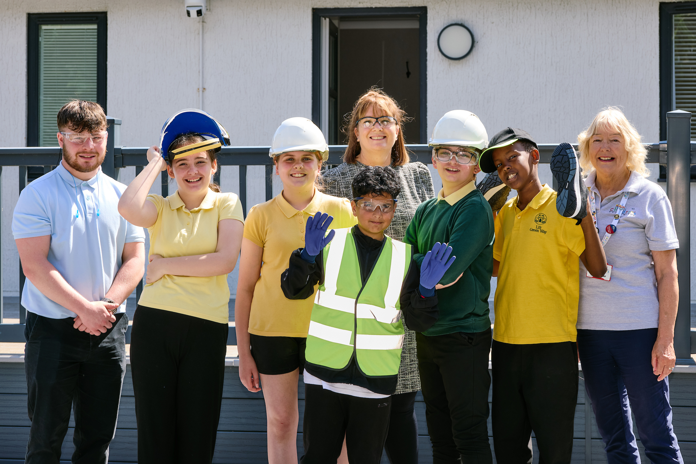 Featured image for Hull Pupils Explore Career Opportunities at Willerby Holiday Home Manufacturer - Community