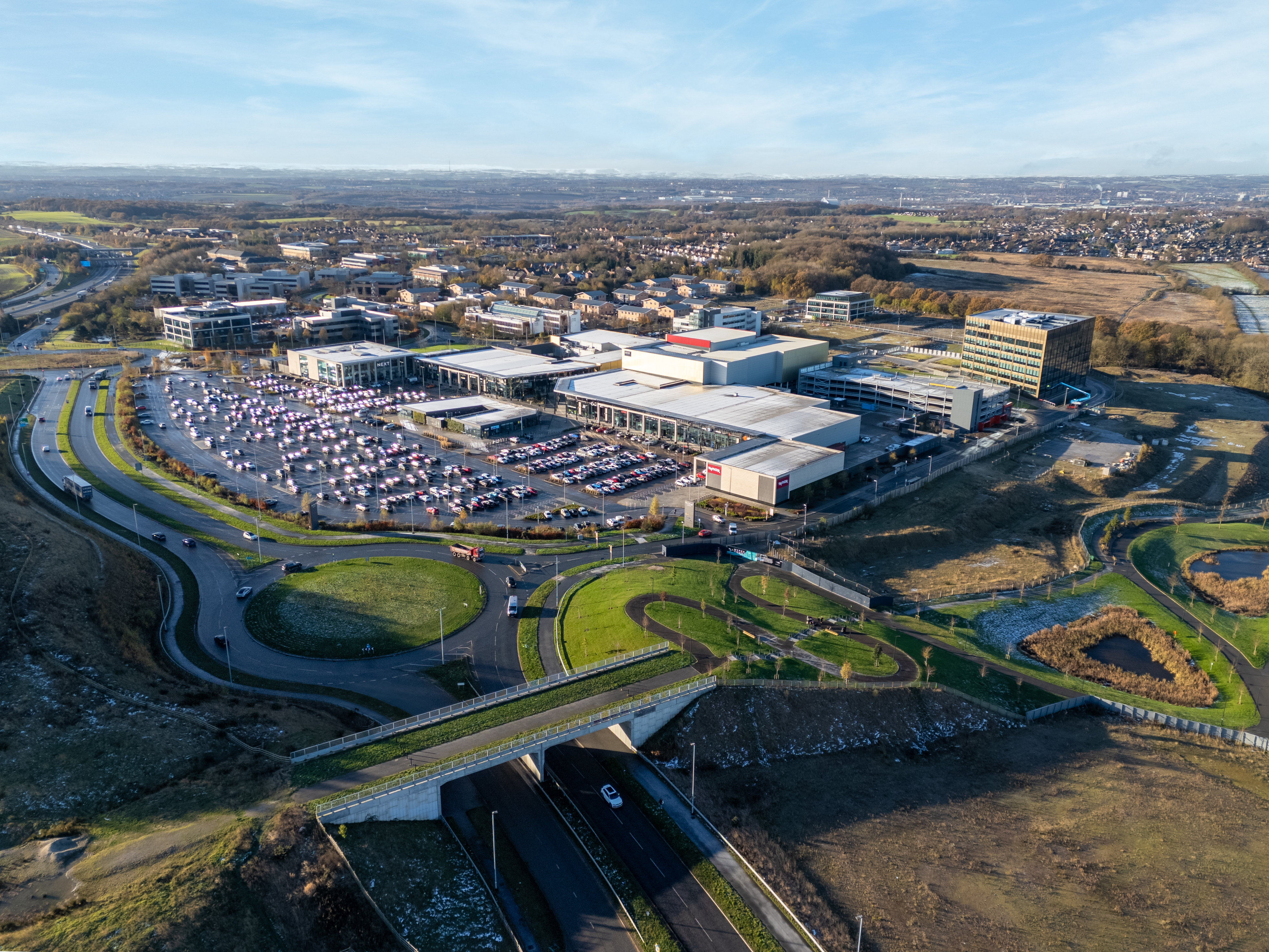 Featured image for Plans for New Sixth Form College at Thorpe Park, Leeds, Unveiled for 2026 - Business