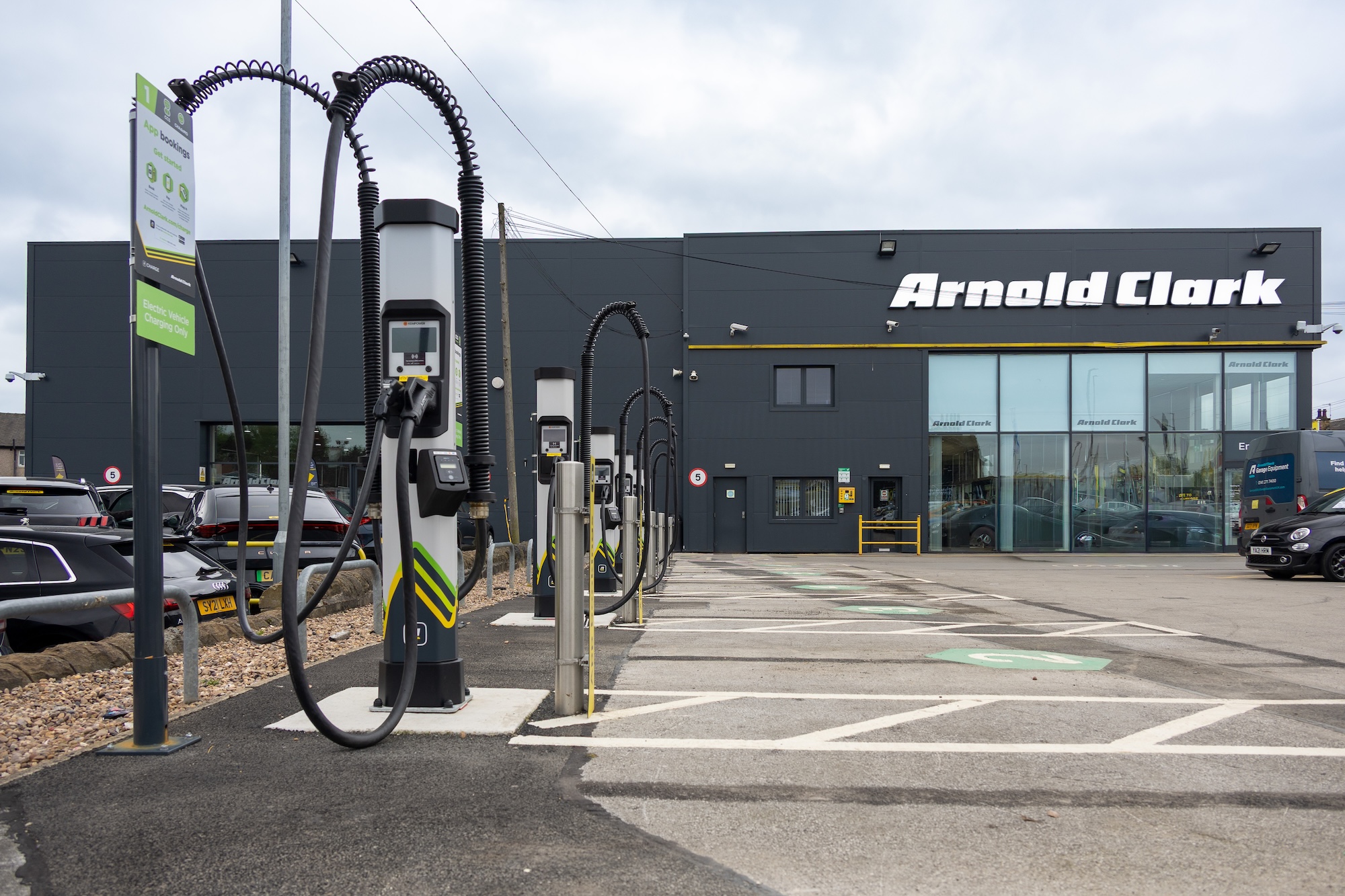Featured image for Six New Ultra-Rapid EV Chargers Open at Arnold Clark's Huddersfield Motorstore - Business