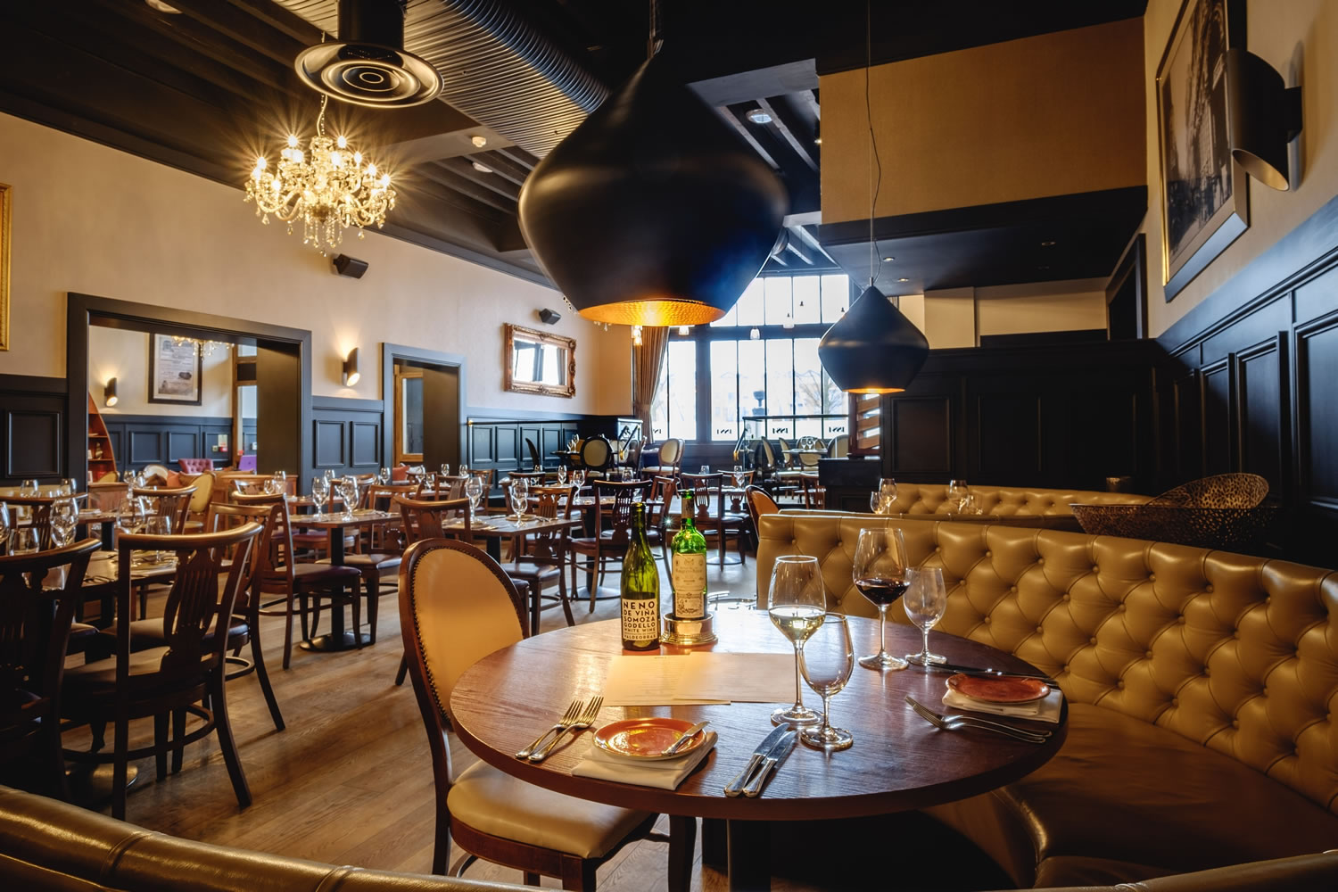 1884 Dock Street Kitchen