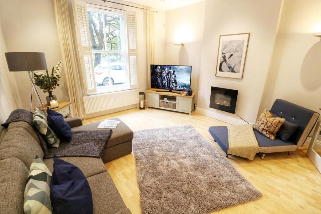 The Stylish Townhouse On The Stray