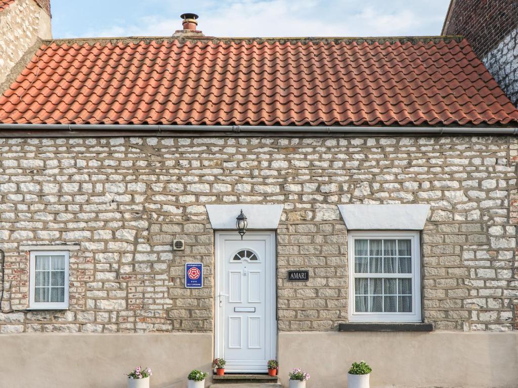 Accommodation at Amari, Scarborough in flixton