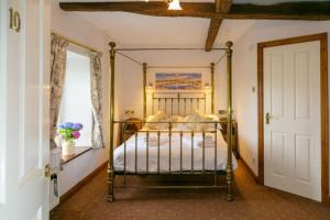 Marton Arms Hotel