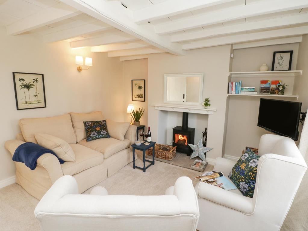 Lily Cottage