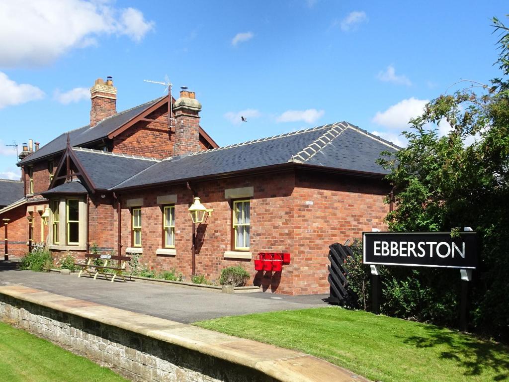 Accommodation at The Ticket Office Allerston in wilton
