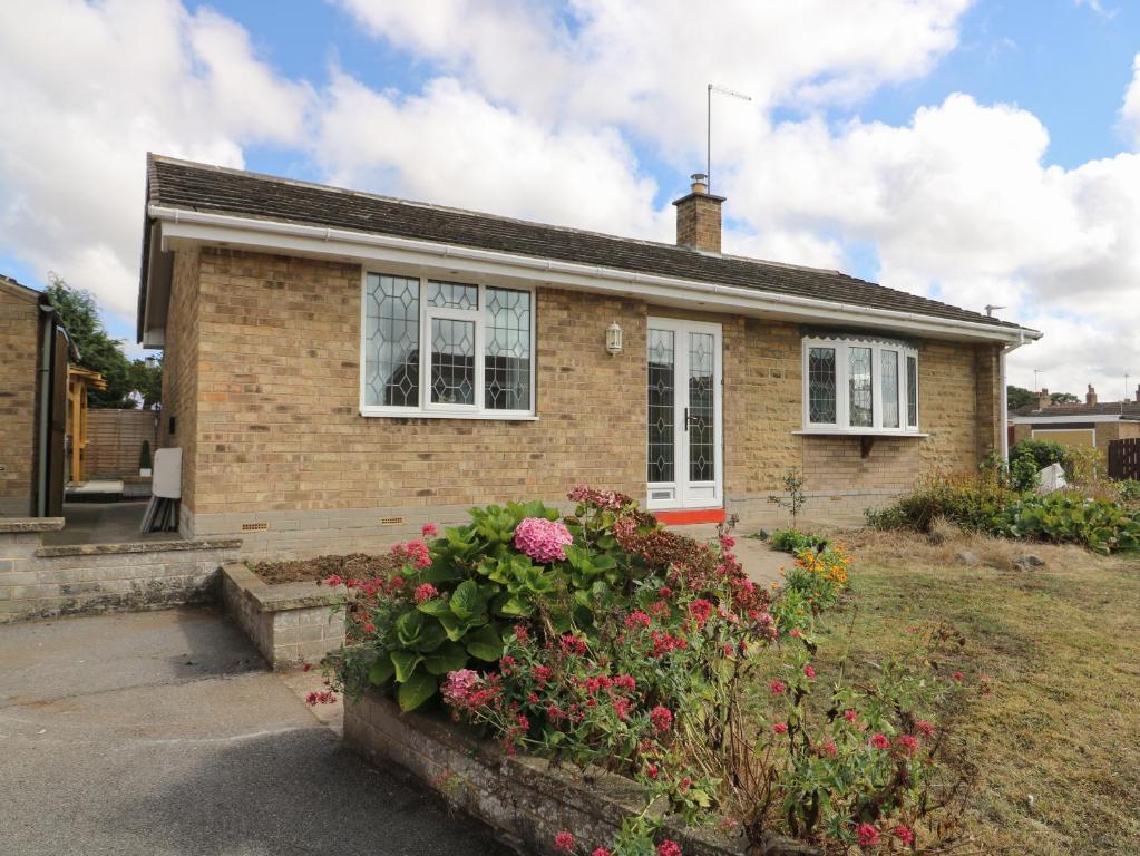 57 Westlands Way