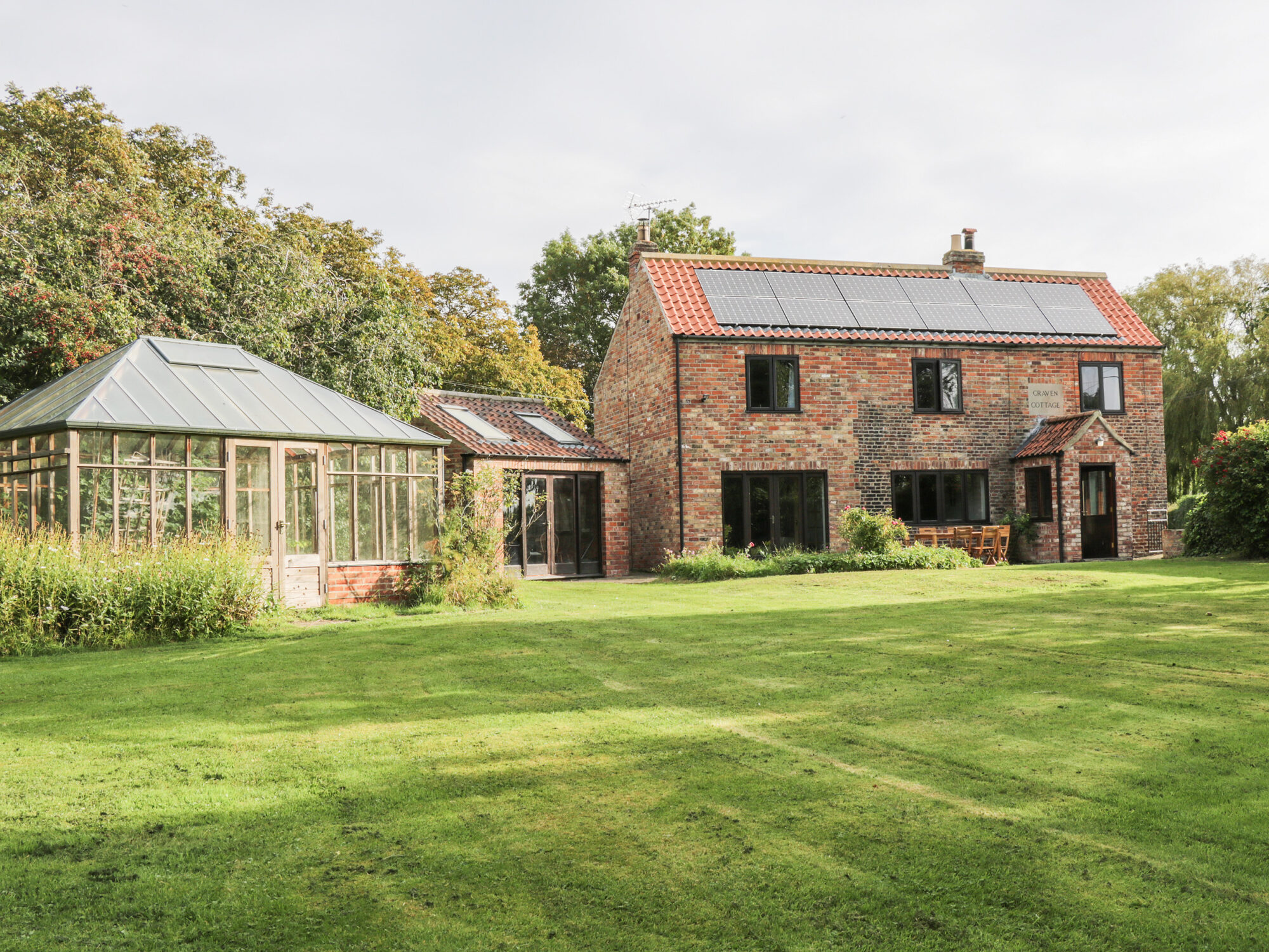 Accommodation at Craven Cottage in brigham
