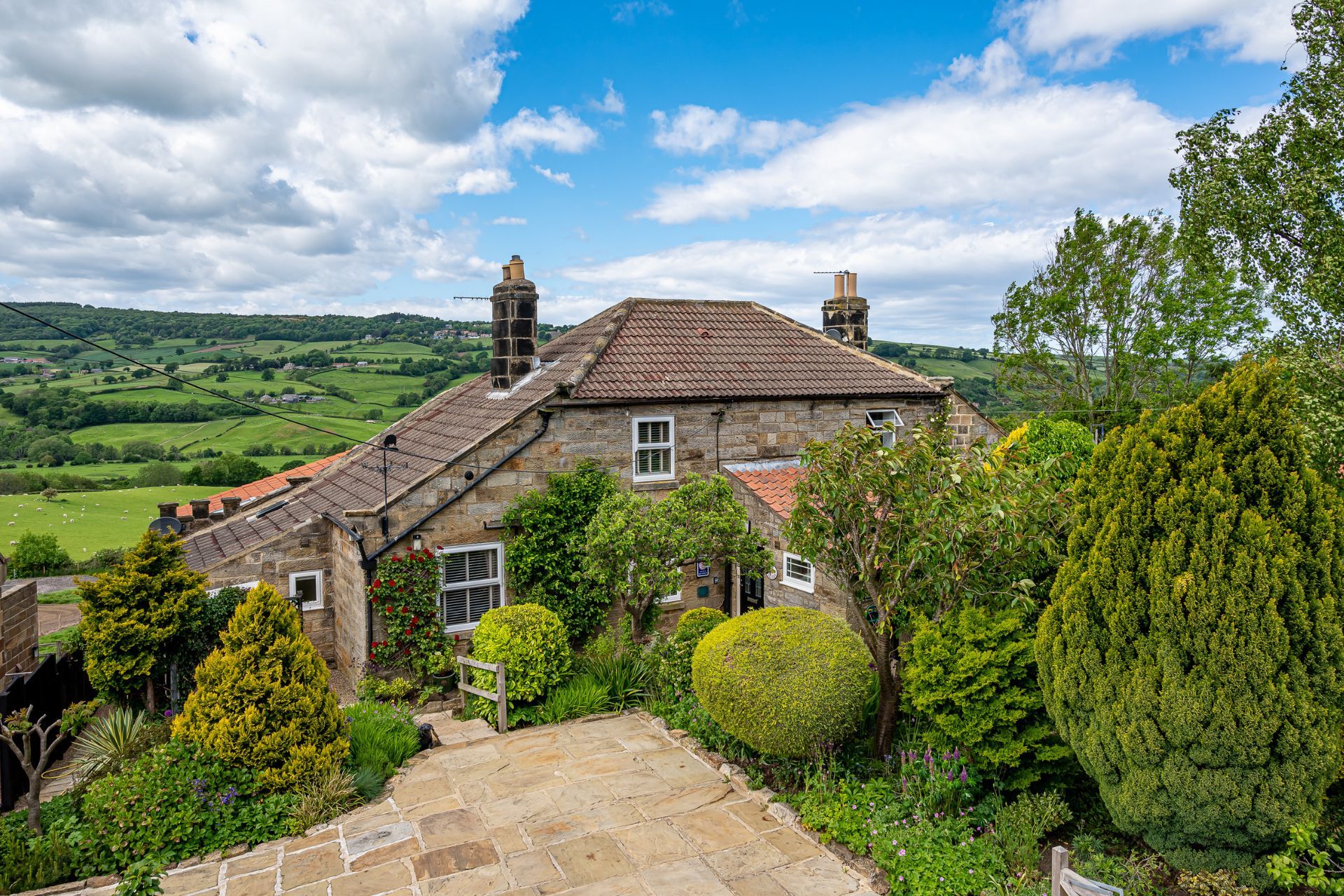 Accommodation at Dolly Cottage in sleights