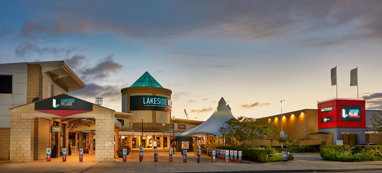 Visit Lakeside Village Doncaster: A Guide to Your Next Shopping Trip