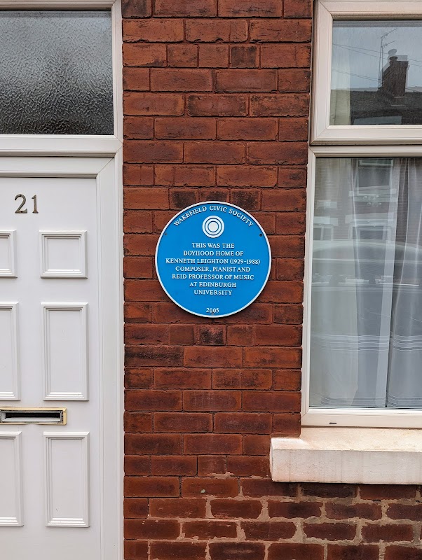 Blue Plaque: Boyhood home of Kenneth Leighton - Historic Site in alverthorpe