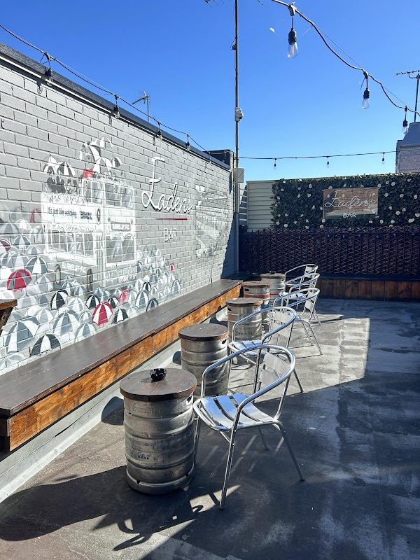 Eadens Bar