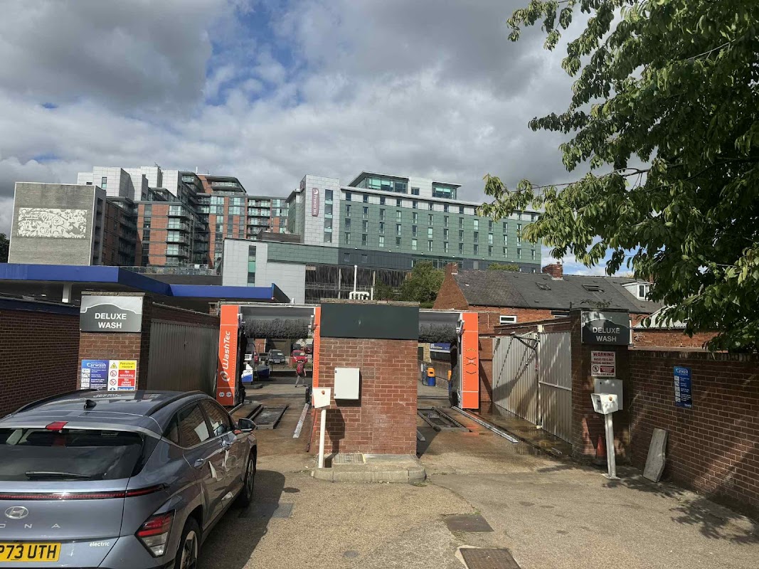 Wharncliffe Garage