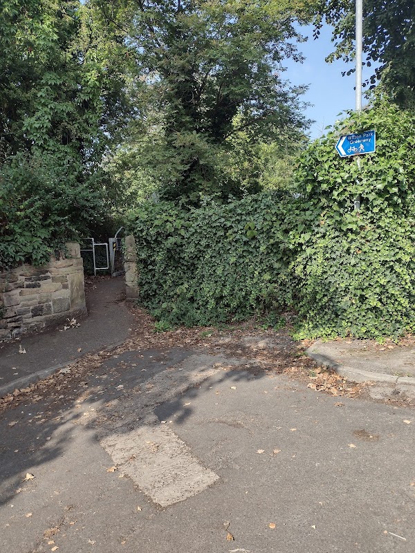Start of the Wilton Park Greenway