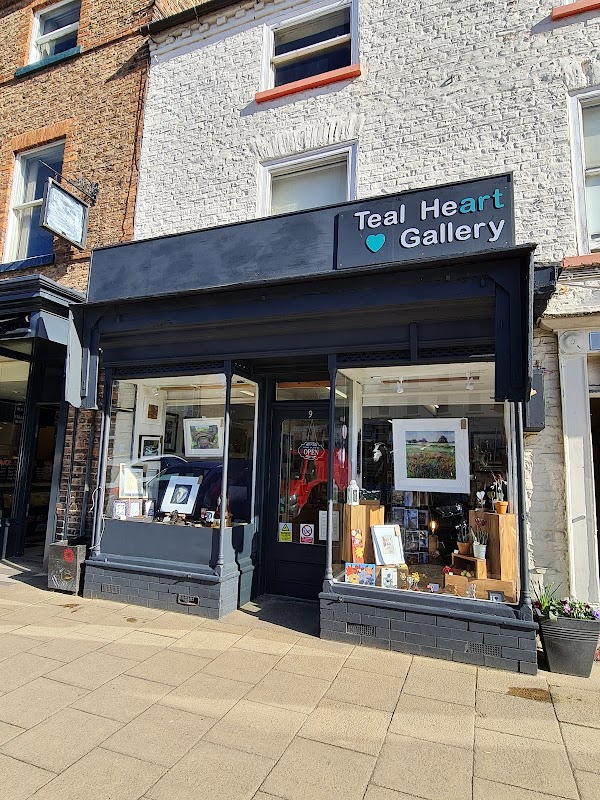 Teal Heart Gallery
