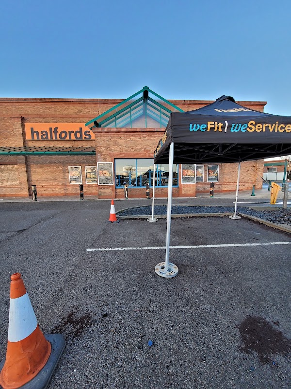 Halfords - Beverley