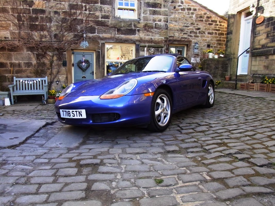 P Foulds Auto Body Repairs