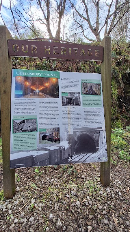 Queensbury Tunnel (Northern portal)
