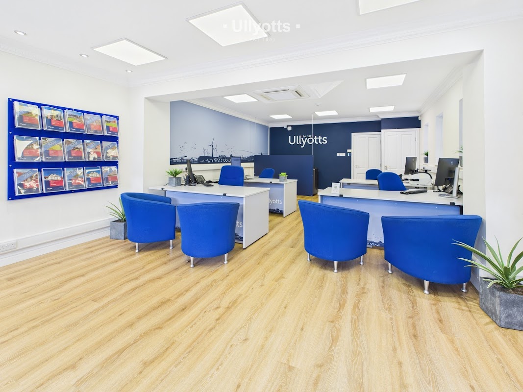 Ullyotts Estate Agents