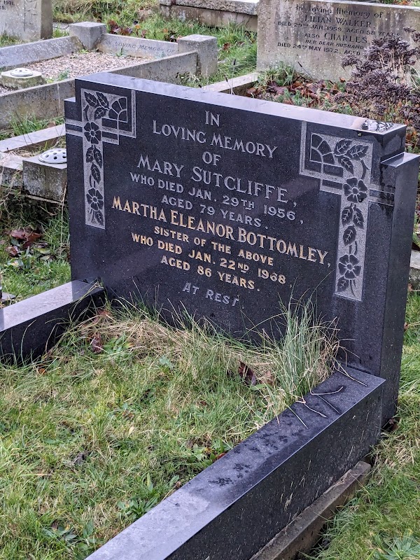 Rastrick Cemetery