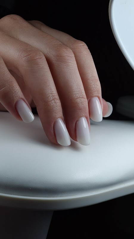 Nails with Paula