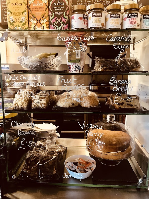 Henry's Cafe