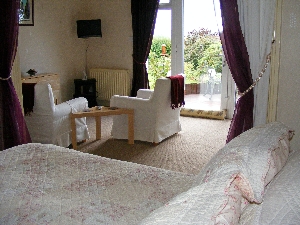 Accommodation at Castle View Guest House in almondbury
