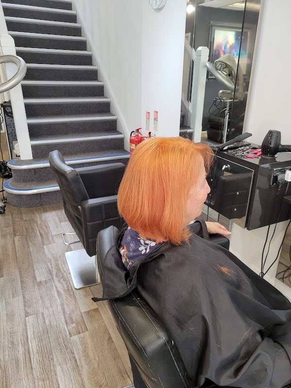 Revival Hairdressing