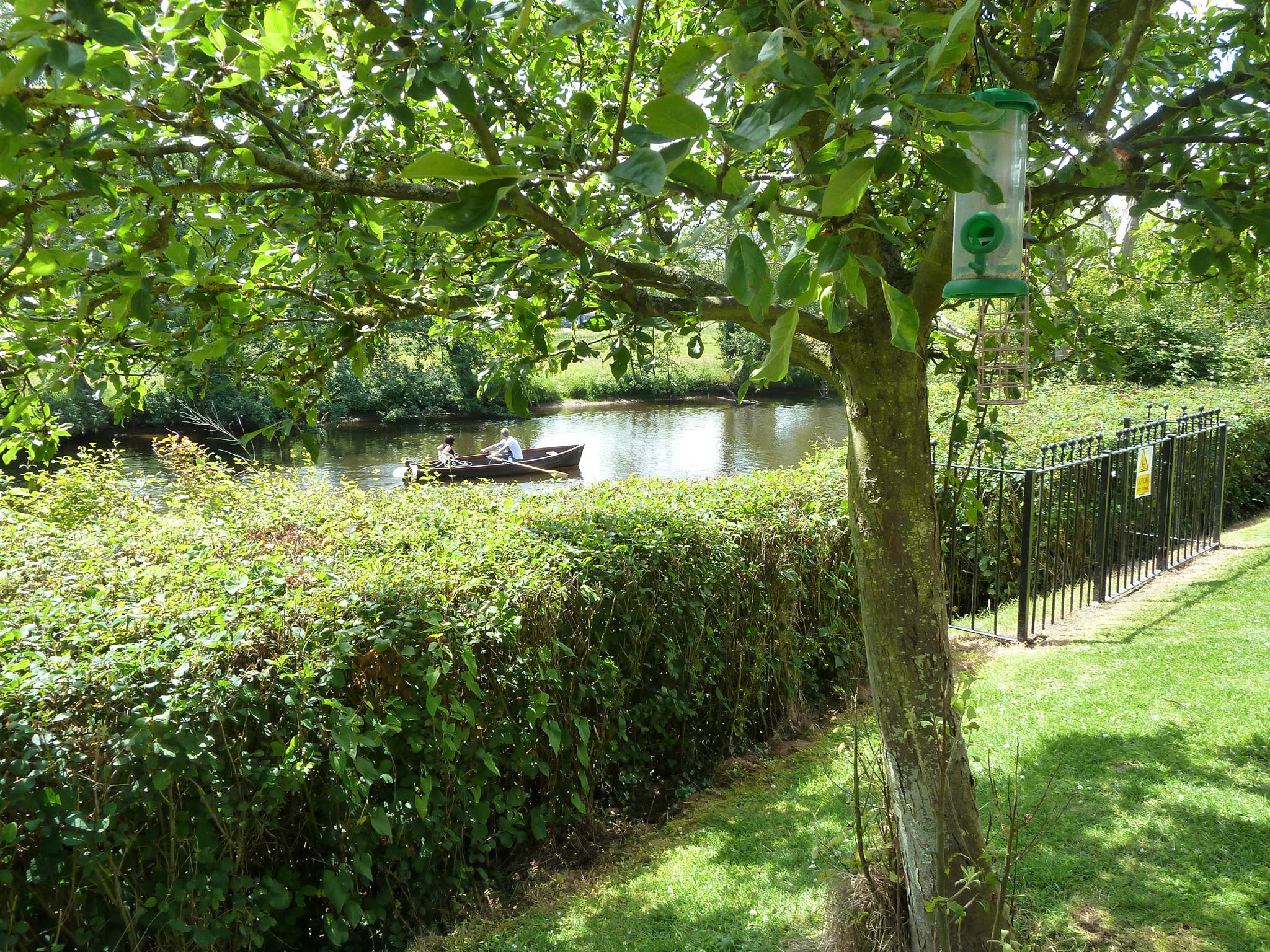 Chainbridge Riverside Retreats