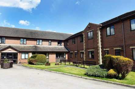 Clayton House - Care Homes in clayton west
