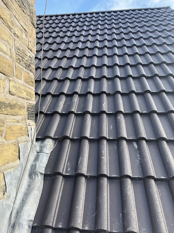 D & G WRIGHT ROOFING & BUILDING