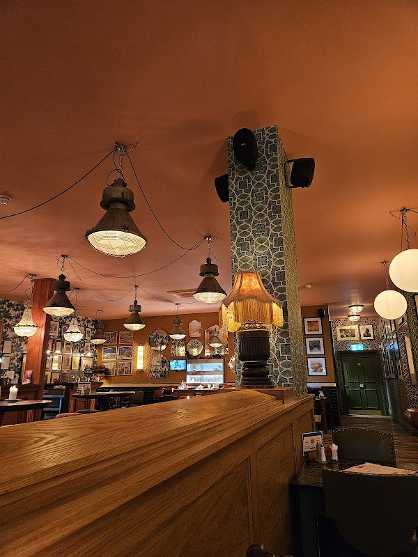 Caballero Lounge