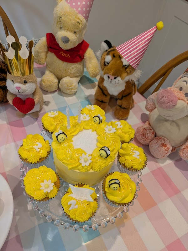 Cakes by Heidi