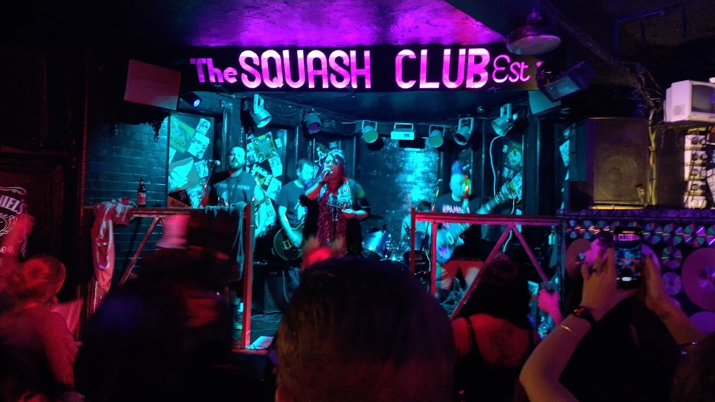 THE SQUASH CLUB