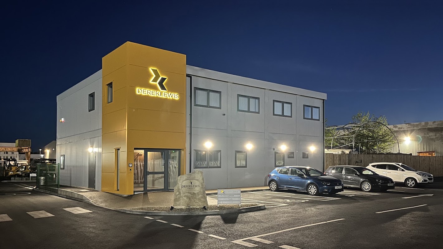 Derek Lewis Ltd - Builders in doncaster