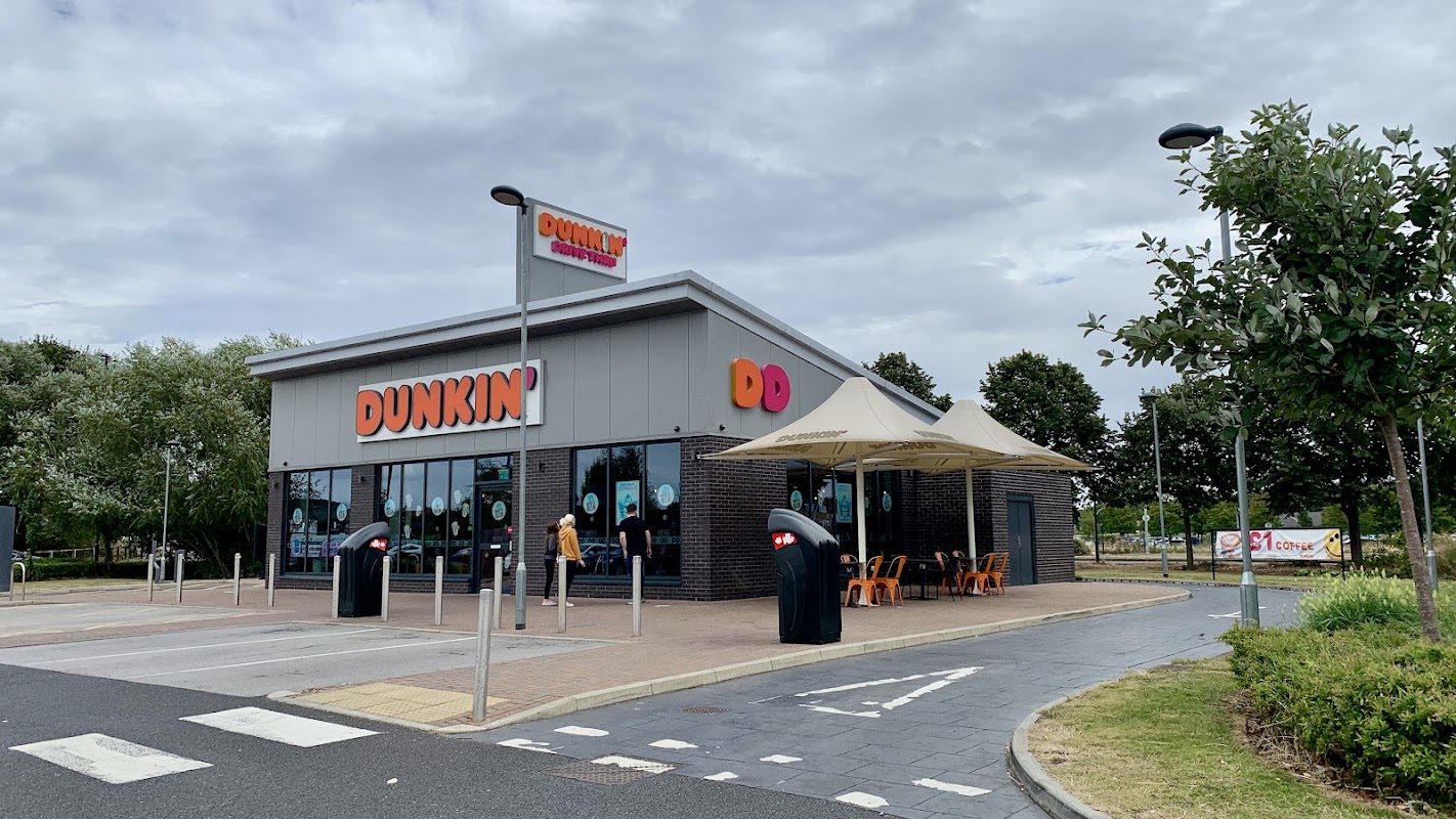 DUNKIN' Drive Thru - Herten Triangle