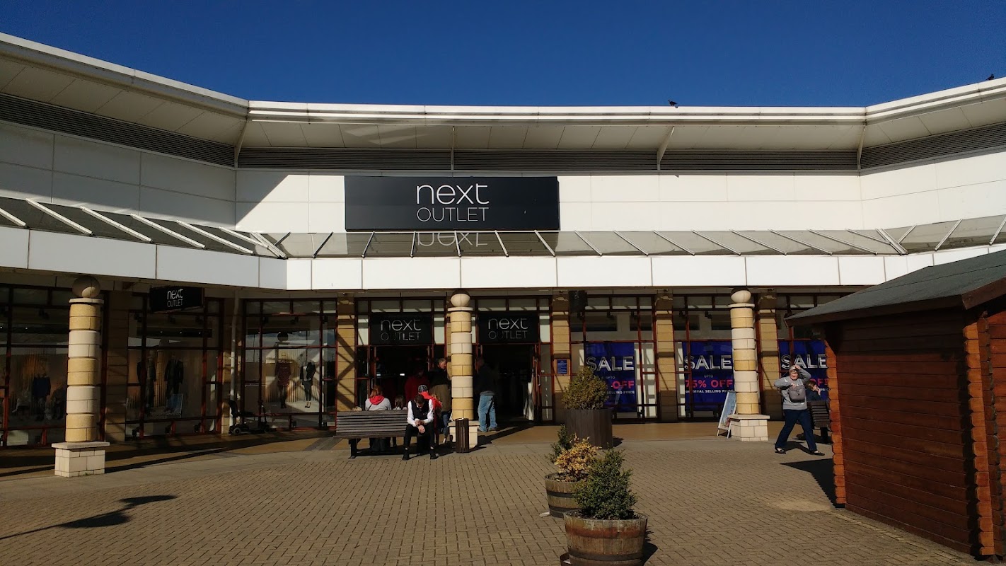 Next Outlet