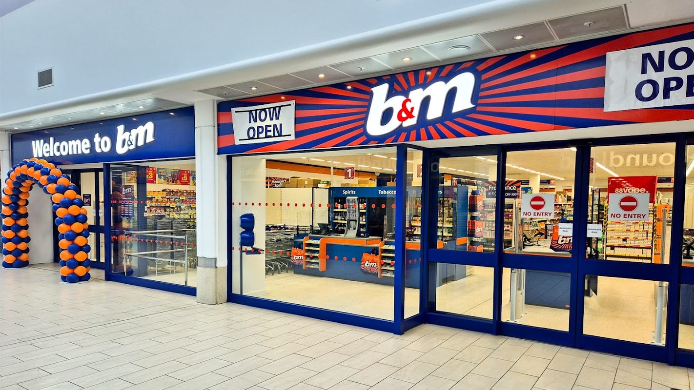 B&M Store