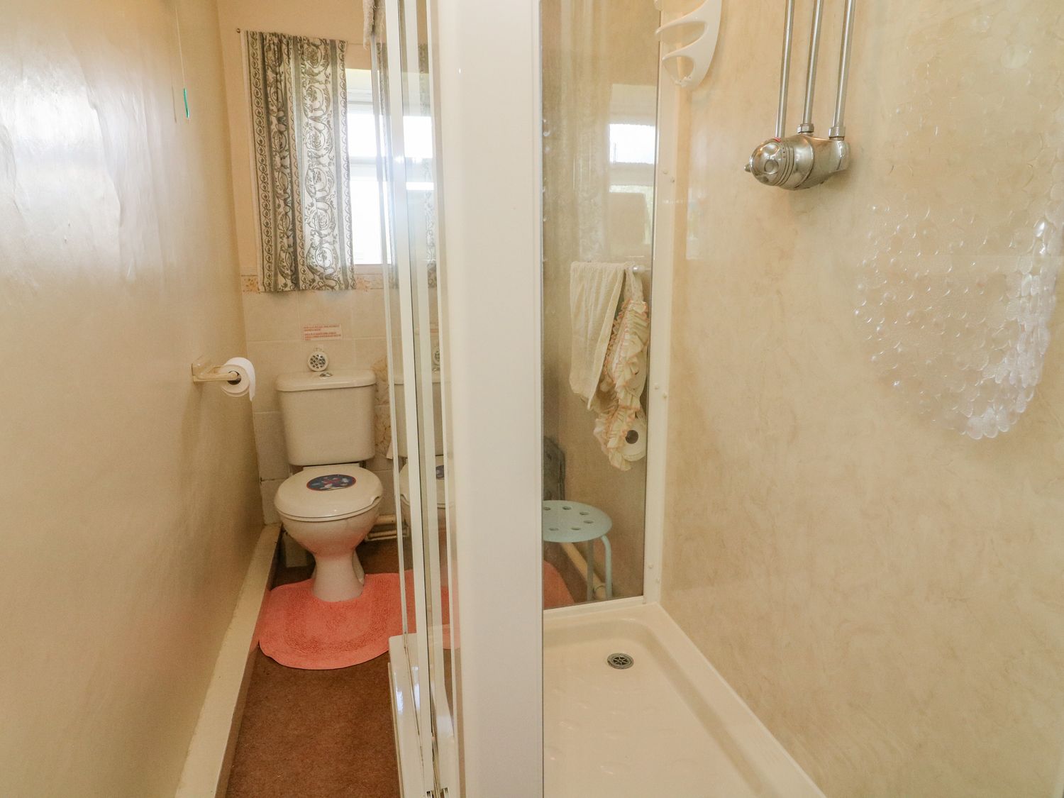 Low Skibeden Cottage — photo 12