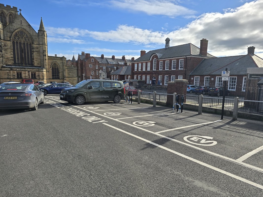 Connected Kerb Charging Station