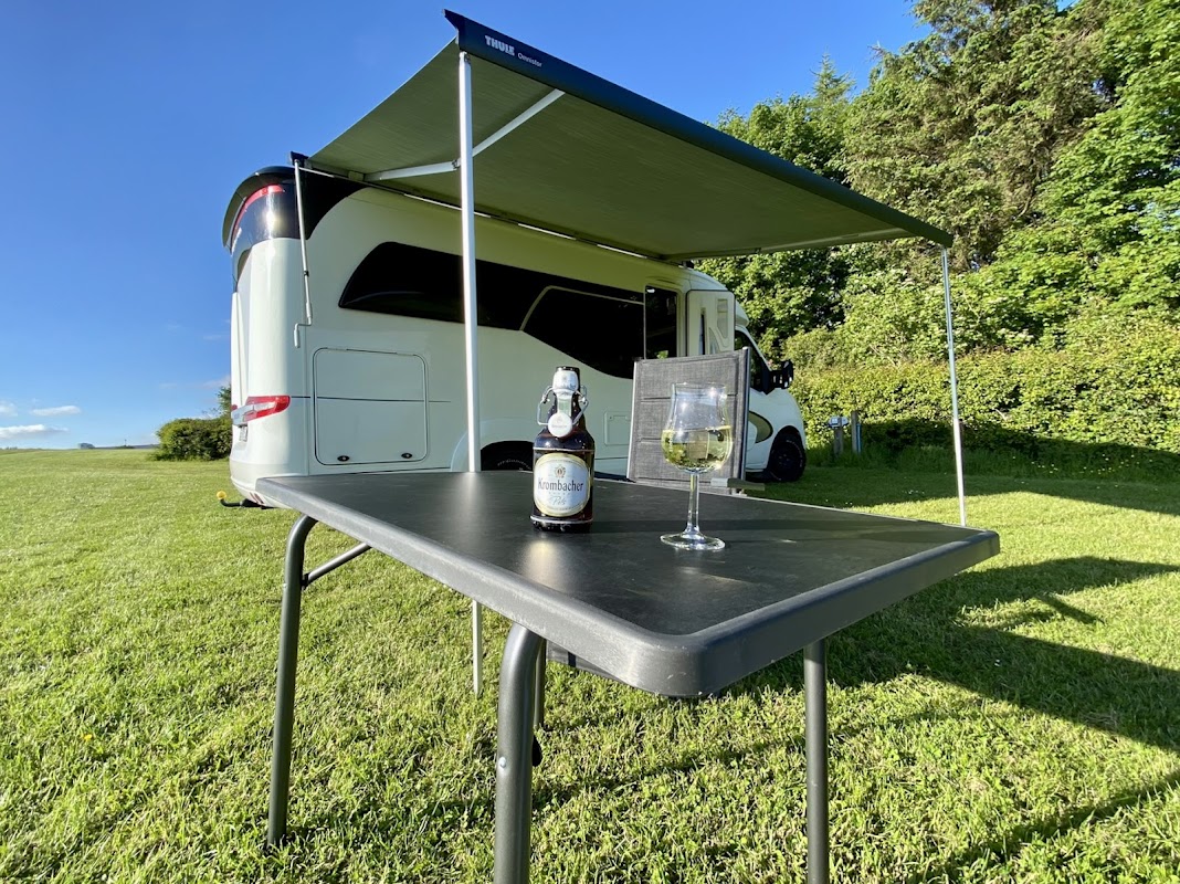 Boonhill House - Caravan Site & Fadmoor Airstrip GB-1009